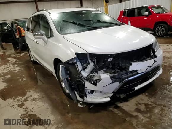 ✅ 2018 Chrysler Pacifica Hybrid Limited • VIN: 2C4RC1N78JR364555 • Lot: 95448865. Wystawiony na Copart z przebiegiem 87 813 mil. Bezpłatny archiwum sprzedaży aukcyjnych z USA i szczegółowy raport historii pojazdu na DreamBid. Zdjęcie 15.