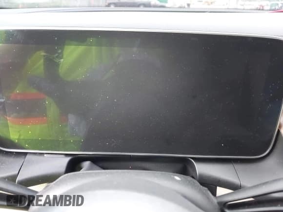 ✅ 2023 Mercedes-Benz GLC 300 • VIN: W1NKM4HB5PU020413 • Lot: 42590682. Listed on IAAI with Not provided. Free auction sales archive from the USA and detailed vehicle history report at DreamBid. Image 7.