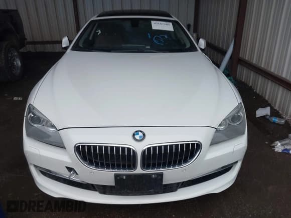 ✅ 2013 BMW 6 Series 640i • VIN: WBALW3C54DC892470 • Lot: 43107105. Wystawiony na IAAI z przebiegiem 73 474 mil. Bezpłatny archiwum sprzedaży aukcyjnych z USA i szczegółowy raport historii pojazdu na DreamBid. Zdjęcie 11.