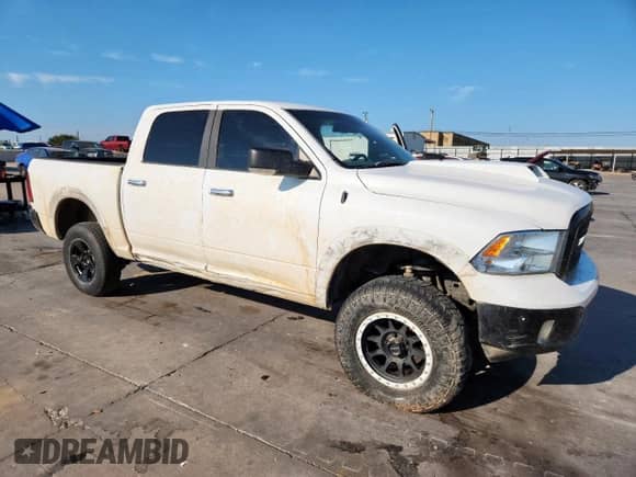 2015 Ram 1500 Lone Star with VIN 1C6RR7LT4FS695728, listed as a Copart auction lot 81709495 with 171,420 mi miles and Salvage title. Bid and sale history available at DreamBid. Image 4.