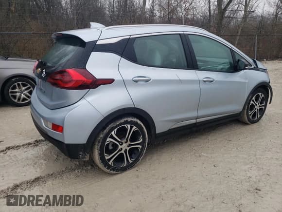 ✅ 2018 Chevrolet Bolt EV Premier • VIN: 1G1FX6S03J4109867 • Lot: 84071864. Wystawiony na Copart z przebiegiem 24 134 mil. Bezpłatny archiwum sprzedaży aukcyjnych z USA i szczegółowy raport historii pojazdu na DreamBid. Zdjęcie 3.