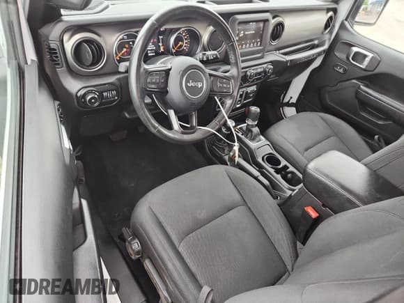 ✅ 2019 Jeep Wrangler Sport S • VIN: 1C4GJXAG1KW614085 • Lot: 62818985. Listed on Copart with 47,539 mi. Free auction sales archive from the USA and detailed vehicle history report at DreamBid. Image 8.