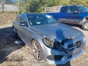 ✅ 2016 Mercedes-Benz C 450 AMG • VIN: 55SWF6EB0GU143417 • Lot: 43296736. Wystawiony na IAAI z przebiegiem 99 151 mil. Bezpłatny archiwum sprzedaży aukcyjnych z USA i szczegółowy raport historii pojazdu na DreamBid. Zdjęcie 6.