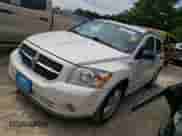 2007 Dodge Caliber SXT z VIN 1B3HB48B27D564683, wystawiony jako Copart lot #73495424 z przebiegiem 88 463 mil mil oraz Nie do naprawy • Non repairable. Historia ofert i sprzedaży dostępna na DreamBid. Obrazek 1.