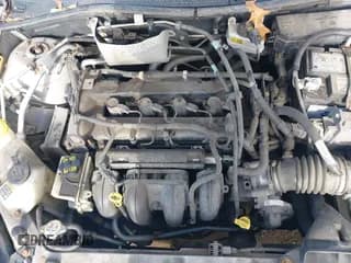 ✅ 2010 Ford Focus SE • VIN: 1FAHP3FN8AW274229 • Lot: 43769628. Wystawiony na IAAI z przebiegiem 146 482 mil. Bezpłatny archiwum sprzedaży aukcyjnych z USA i szczegółowy raport historii pojazdu na DreamBid. Zdjęcie 6.