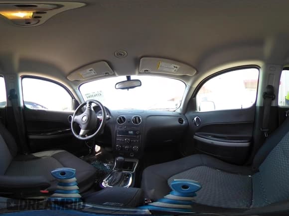 ✅ 2010 Chevrolet HHR LS • VIN: 3GNBAADB6AS625544 • Lot: 43563884. Wystawiony na IAAI z przebiegiem 221 932 mil. Bezpłatny archiwum sprzedaży aukcyjnych z USA i szczegółowy raport historii pojazdu na DreamBid. Zdjęcie 18.