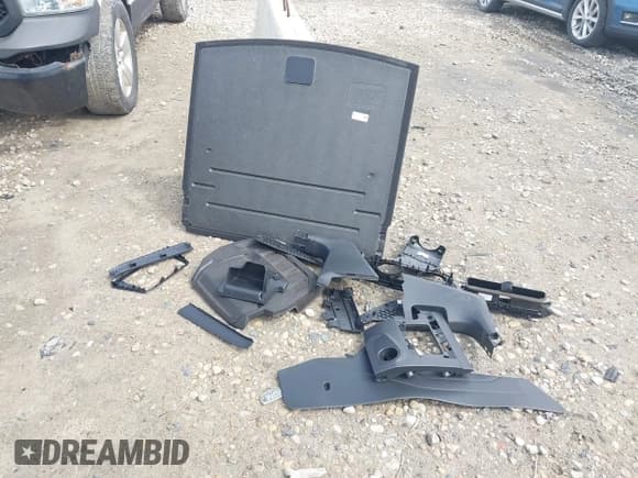 ✅ 2021 Volkswagen Tiguan SE • VIN: 3VV2B7AX4MM050282 • Лот: 42124808. Опубликован ранее на IAAI с пробегом 80 082 миль. Бесплатный доступ к архиву аукционных продаж из США и подробный отчёт об истории автомобиля на DreamBid. Изображение 12.