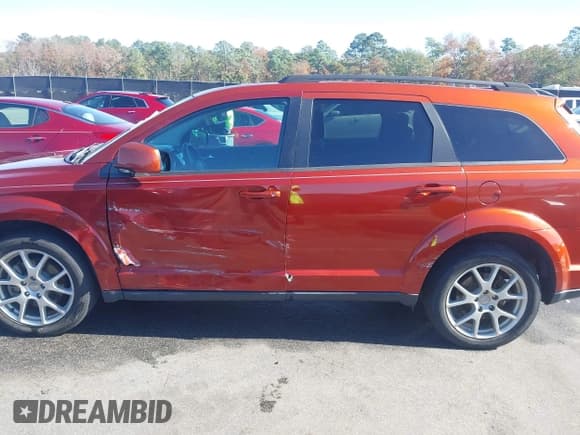 ✅ 2014 Dodge Journey SXT • VIN: 3C4PDCBB4ET143465 • Lot: 43656968. Listed on IAAI with 138,259 mi. Free auction sales archive from the USA and detailed vehicle history report at DreamBid. Image 14.