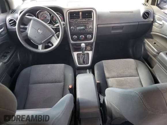 ✅ 2010 Dodge Caliber SXT • VIN: 1B3CB4HA3AD532379 • Лот: 68520634. Опубликован ранее на Copart с пробегом 148 469 миль. Бесплатный доступ к архиву аукционных продаж из США и подробный отчёт об истории автомобиля на DreamBid. Изображение 8.