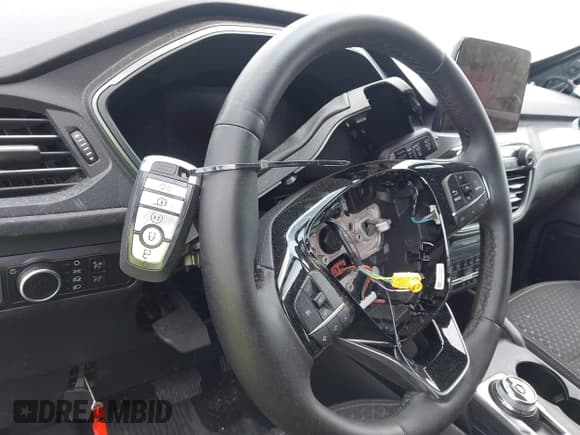 ✅ 2023 Ford Escape Active • VIN: 1FMCU9GN7PUA25919 • Lot: 42215470. Wystawiony na IAAI z przebiegiem 34 035 mil. Bezpłatny archiwum sprzedaży aukcyjnych z USA i szczegółowy raport historii pojazdu na DreamBid. Zdjęcie 11.