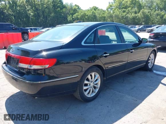 2007 Hyundai Azera SE с VIN KMHFC46F47A172875, выставлен на аукционе IAAI как лот 42632253 с пробегом 218 536 миль миль и . История ставок и продаж доступна на DreamBid. Изображение 4.