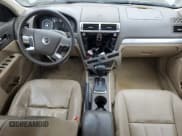 ✅ 2008 Mercury Milan Premier • VIN: 3MEHM08Z48R632696 • Lot: 68833905. Wystawiony na Copart z przebiegiem 265 273 mil. Bezpłatny archiwum sprzedaży aukcyjnych z USA i szczegółowy raport historii pojazdu na DreamBid. Zdjęcie 8.