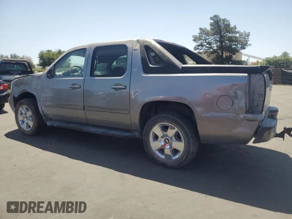 ✅ 2007 Chevrolet Avalanche LTZ • VIN: 3GNEC12087G182687 • Лот: 61497265. Опубликован ранее на Copart с пробегом 238 713 миль. Бесплатный доступ к архиву аукционных продаж из США и подробный отчёт об истории автомобиля на DreamBid. Изображение 2.