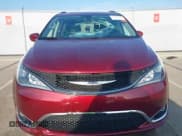 ✅ 2019 Chrysler Pacifica Touring L Plus • VIN: 2C4RC1EG8KR506825 • Лот: 43205094. Опубликован ранее на IAAI с пробегом 144 974 миль. Бесплатный доступ к архиву аукционных продаж из США и подробный отчёт об истории автомобиля на DreamBid. Изображение 6.