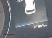 2020 Hyundai Veloster z VIN KMHT36AH1LU005437, wystawiony jako IAAI lot #42073273 z przebiegiem 97 089 mil mil oraz . Historia ofert i sprzedaży dostępna na DreamBid. Obrazek 16.