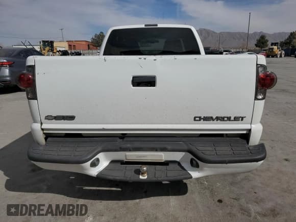 ✅ 1998 Chevrolet S-10 LS • VIN: 1GCCS19X4WK117879 • Лот: 46428335. Опубликован ранее на Copart с пробегом 152 705 миль. Бесплатный доступ к архиву аукционных продаж из США и подробный отчёт об истории автомобиля на DreamBid. Изображение 6.