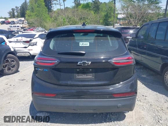 ✅ 2023 Chevrolet Bolt EV 2LT • VIN: 1G1FX6S07P4184094 • Lot: 42032371. Wystawiony na IAAI z przebiegiem 38 872 mil. Bezpłatny archiwum sprzedaży aukcyjnych z USA i szczegółowy raport historii pojazdu na DreamBid. Zdjęcie 16.
