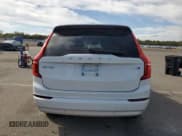 ✅ 2022 Volvo XC90 Momentum • VIN: YV4102PK7N1815575 • Lot: 85293725. Listed on Copart with 28,604 mi. Free auction sales archive from the USA and detailed vehicle history report at DreamBid. Image 6.