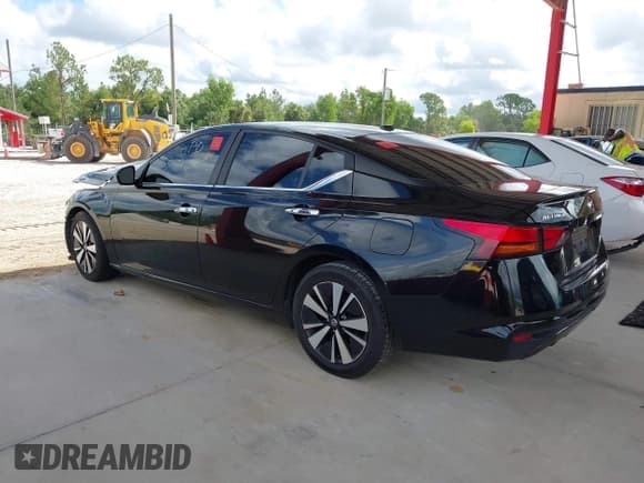 ✅ 2022 Nissan Altima SV • VIN: 1N4BL4DV8NN314573 • Lot: 42917483. Wystawiony na IAAI z przebiegiem 100 889 mil. Bezpłatny archiwum sprzedaży aukcyjnych z USA i szczegółowy raport historii pojazdu na DreamBid. Zdjęcie 3.