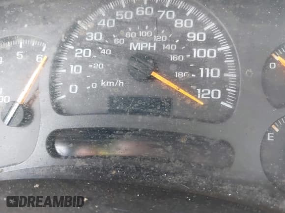 ✅ 2004 Chevrolet Silverado 2500HD LS • VIN: 1GCHC23U84F133354 • Лот: 42749201. Опубликован ранее на IAAI с пробегом Не указан. Бесплатный доступ к архиву аукционных продаж из США и подробный отчёт об истории автомобиля на DreamBid. Изображение 16.