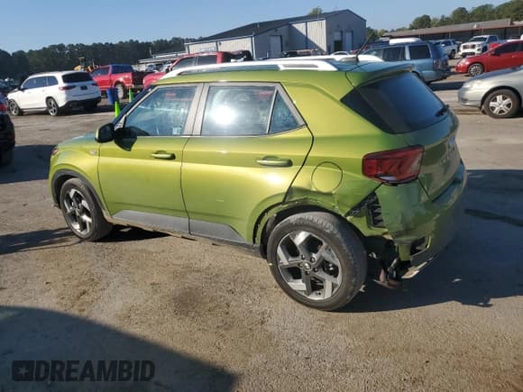 ✅ 2024 Hyundai Venue Limited • VIN: KMHRC8A31RU319771 • Lot: 81914135. Listed on Copart with 22,184 mi. Free auction sales archive from the USA and detailed vehicle history report at DreamBid. Image 2.