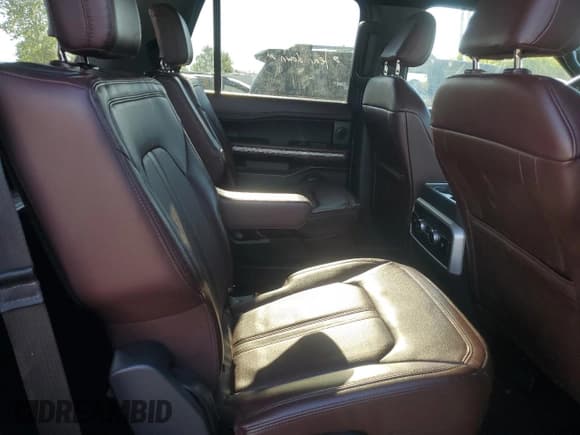 ✅ 2022 Ford Expedition Limited • VIN: 1FMJU2AT9NEA26289 • Лот: 70450915. Опубликован ранее на Copart с пробегом 73 462 миль. Бесплатный доступ к архиву аукционных продаж из США и подробный отчёт об истории автомобиля на DreamBid. Изображение 11.