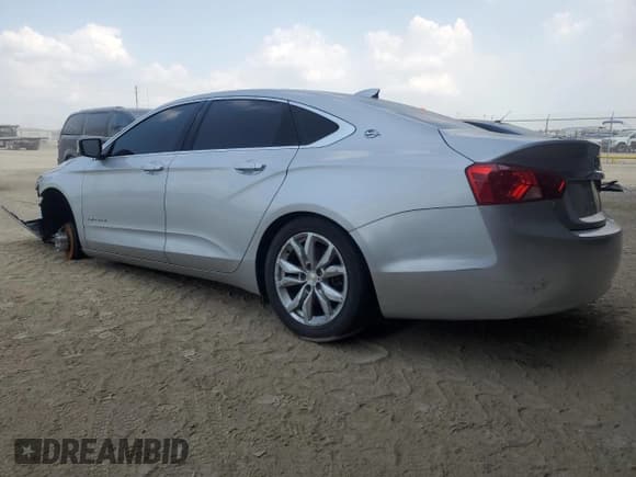 ✅ 2018 Chevrolet Impala LT • VIN: 2G1105S39J9111395 • Лот: 65959444. Опубликован ранее на Copart с пробегом 107 246 миль. Бесплатный доступ к архиву аукционных продаж из США и подробный отчёт об истории автомобиля на DreamBid. Изображение 2.