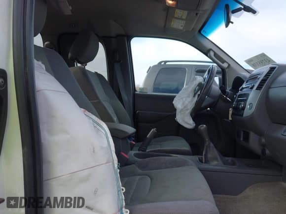 ✅ 2015 Nissan Frontier S • VIN: 1N6BD0CT6FN727798 • Lot: 43755338. Listed on IAAI with 140,022 mi. Free auction sales archive from the USA and detailed vehicle history report at DreamBid. Image 5.