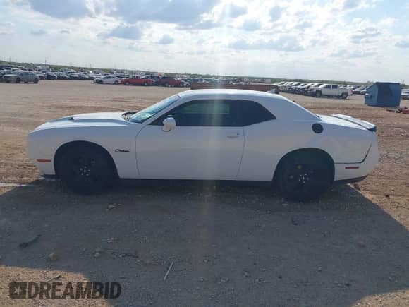 2015 Dodge Challenger SXT with VIN 2C3CDZAG9FH912796, listed as a IAAI auction lot 43398042 with 102,729 mi miles and . Bid and sale history available at DreamBid. Image 14.