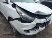 ✅ 2014 Hyundai Tucson SE • VIN: KM8JUCAG1EU945945 • Lot: 41684277. Wystawiony na IAAI z przebiegiem 123 611 mil. Bezpłatny archiwum sprzedaży aukcyjnych z USA i szczegółowy raport historii pojazdu na DreamBid. Zdjęcie 6.