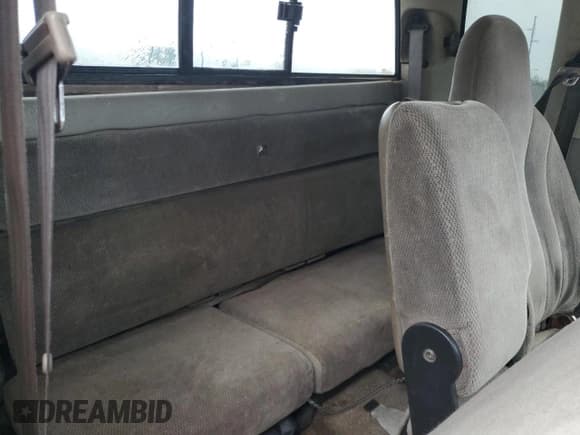 ✅ 2001 Dodge Dakota • VIN: 1B7GL22X41S135029 • Lot: 51102745. Wystawiony na Copart z przebiegiem Nie podano. Bezpłatny archiwum sprzedaży aukcyjnych z USA i szczegółowy raport historii pojazdu na DreamBid. Zdjęcie 10.