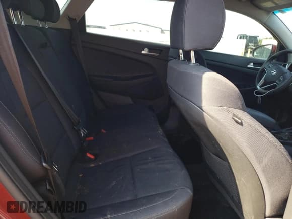 ✅ 2020 Hyundai Tucson SEL • VIN: KM8J33ALXLU121424 • Lot: 84222305. Listed on Copart with 57,170 mi. Free auction sales archive from the USA and detailed vehicle history report at DreamBid. Image 11.