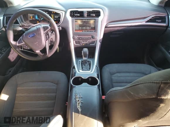 ✅ 2016 Ford Fusion SE • VIN: 3FA6P0H77GR192590 • Lot: 92729515. Listed on Copart with 174,076 mi. Free auction sales archive from the USA and detailed vehicle history report at DreamBid. Image 8.