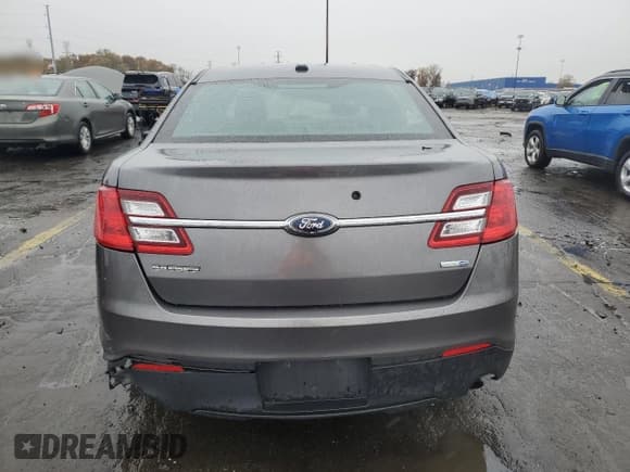 ✅ 2018 Ford Police Interceptor • VIN: 1FAHP2MK9JG141783 • Lot: 90910485. Wystawiony na Copart z przebiegiem 55 009 mil. Bezpłatny archiwum sprzedaży aukcyjnych z USA i szczegółowy raport historii pojazdu na DreamBid. Zdjęcie 6.