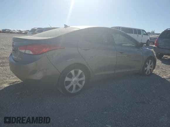 ✅ 2013 Hyundai Elantra GLS • VIN: 5NPDH4AE9DH230916 • Lot: 89724655. Listed on Copart with 221,490 mi. Free auction sales archive from the USA and detailed vehicle history report at DreamBid. Image 3.