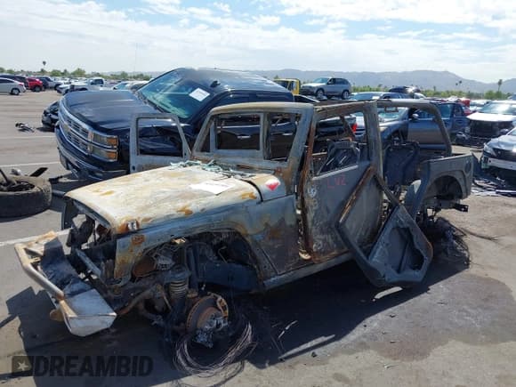 ✅ 2007 Jeep Wrangler Unlimited Sahara • VIN: 1J4GA59167L101437 • Lot: 43159209. Listed on IAAI with Not provided. Free auction sales archive from the USA and detailed vehicle history report at DreamBid. Image 6.