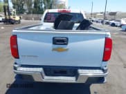 ✅ 2019 Chevrolet Colorado 2WD Work Truck • VIN: 1GCHSBEA3K1172420 • Lot: 42846458. Wystawiony na IAAI z przebiegiem 81 366 mil. Bezpłatny archiwum sprzedaży aukcyjnych z USA i szczegółowy raport historii pojazdu na DreamBid. Zdjęcie 17.