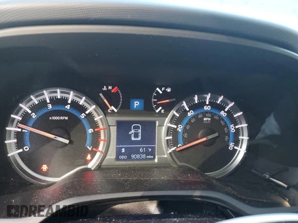 ✅ 2016 Toyota 4Runner Limited • VIN: JTEBU5JR2G5342386 • Lot: 81070815. Listed on Copart with 90,838 mi. Free auction sales archive from the USA and detailed vehicle history report at DreamBid. Image 9.