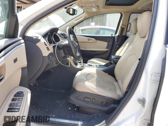 ✅ 2010 Chevrolet Traverse LTZ • VIN: 1GNLRHED7AS132800 • Lot: 70007394. Wystawiony na Copart z przebiegiem 148 197 mil. Bezpłatny archiwum sprzedaży aukcyjnych z USA i szczegółowy raport historii pojazdu na DreamBid. Zdjęcie 7.