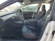 ✅ 2021 Tesla Model 3 Long Range • VIN: 5YJ3E1EB0MF050922 • Lot: 57625905. Wystawiony na Copart z przebiegiem 62 631 mil. Bezpłatny archiwum sprzedaży aukcyjnych z USA i szczegółowy raport historii pojazdu na DreamBid. Zdjęcie 7.