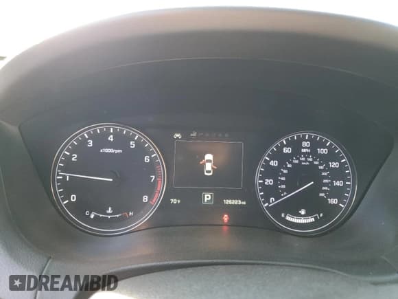 ✅ 2015 Hyundai Genesis 3.8L • VIN: KMHGN4JE6FU068172 • Lot: 89405525. Wystawiony na Copart z przebiegiem 126 223 mil. Bezpłatny archiwum sprzedaży aukcyjnych z USA i szczegółowy raport historii pojazdu na DreamBid. Zdjęcie 9.