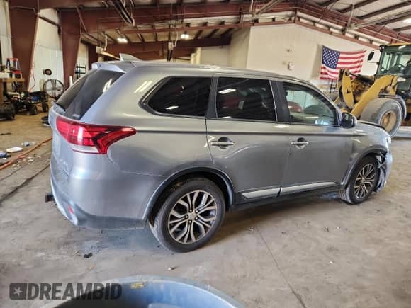 2017 Mitsubishi Outlander SE с VIN JA4AZ3A39HZ035545, выставлен на аукционе Copart как лот 85663645 с пробегом 183 579 миль миль и Чистый • Clean title. История ставок и продаж доступна на DreamBid. Изображение 3.