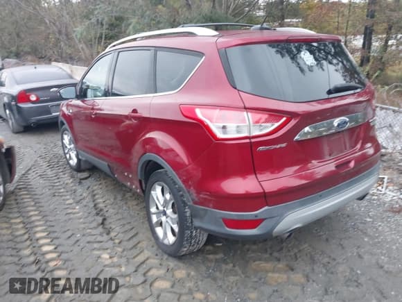 ✅ 2014 Ford Escape Titanium • VIN: 1FMCU0JX2EUB54444 • Lot: 43558307. Wystawiony na IAAI z przebiegiem 85 418 mil. Bezpłatny archiwum sprzedaży aukcyjnych z USA i szczegółowy raport historii pojazdu na DreamBid. Zdjęcie 3.