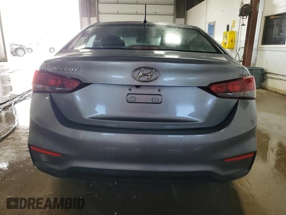 ✅ 2018 Hyundai Accent SE • VIN: 3KPC24A30JE022452 • Lot: 71826674. Listed on Copart with 132,640 mi. Free auction sales archive from the USA and detailed vehicle history report at DreamBid. Image 6.