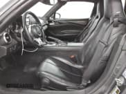 ✅ 2017 Mazda MX-5 Miata Grand Touring • VIN: JM1NDAM70H0100330 • Lot: 43126775. Wystawiony na Copart z przebiegiem 107 166 mil. Bezpłatny archiwum sprzedaży aukcyjnych z USA i szczegółowy raport historii pojazdu na DreamBid. Zdjęcie 7.