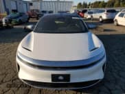 ✅ 2023 Lucid Air Grand Touring • VIN: 50EA1GBA1PA003778 • Lot: 81616664. Wystawiony na Copart z przebiegiem 6 489 mil. Bezpłatny archiwum sprzedaży aukcyjnych z USA i szczegółowy raport historii pojazdu na DreamBid. Zdjęcie 5.