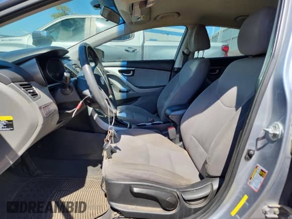 2015 Hyundai Elantra Limited с VIN 5NPDH4AEXFH563788, выставлен на аукционе Copart как лот 81058755 с пробегом 128 723 миль миль и Чистый • Clean title. История ставок и продаж доступна на DreamBid. Изображение 7.