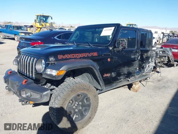 ✅ 2023 Jeep Gladiator Mojave • VIN: 1C6JJTEG3PL566811 • Lot: 43552086. Wystawiony na IAAI z przebiegiem 15 533 mil. Bezpłatny archiwum sprzedaży aukcyjnych z USA i szczegółowy raport historii pojazdu na DreamBid. Zdjęcie 2.