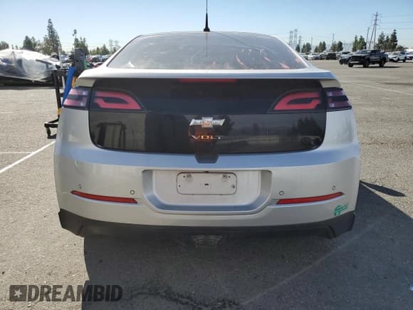 ✅ 2012 Chevrolet Volt • VIN: 1G1RH6E48CU122044 • Lot: 76944224. Wystawiony na Copart z przebiegiem Nie podano. Bezpłatny archiwum sprzedaży aukcyjnych z USA i szczegółowy raport historii pojazdu na DreamBid. Zdjęcie 6.