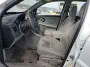 ✅ 2006 Chevrolet Equinox LS • VIN: 2CNDL13F866181567 • Лот: 42243875. Опубликован ранее на Copart с пробегом 240 324 миль. Бесплатный доступ к архиву аукционных продаж из США и подробный отчёт об истории автомобиля на DreamBid. Изображение 7.